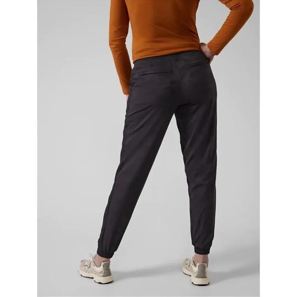 ATHLETA Lined Soho Lined Jogger Pants Black Size 8 Tall - Picture 2 of 14